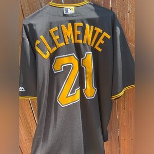 Clemente Jersey